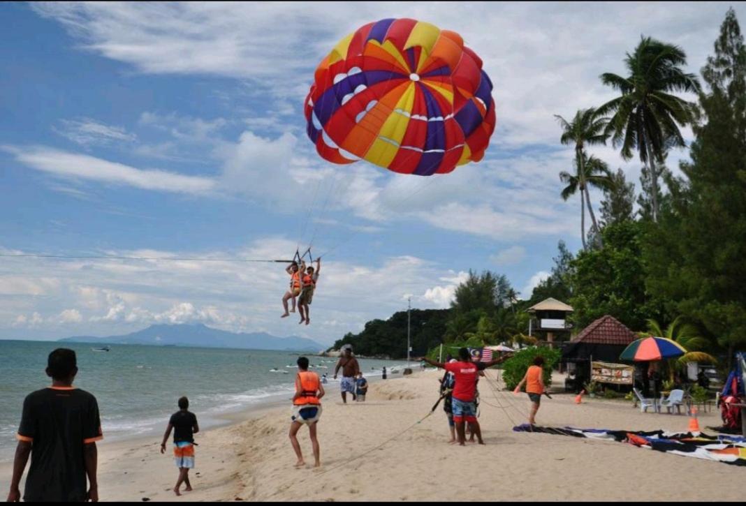 Pantai Seaview Resort Batu Ferringhi 1801 - 3 Rooms Exterior foto
