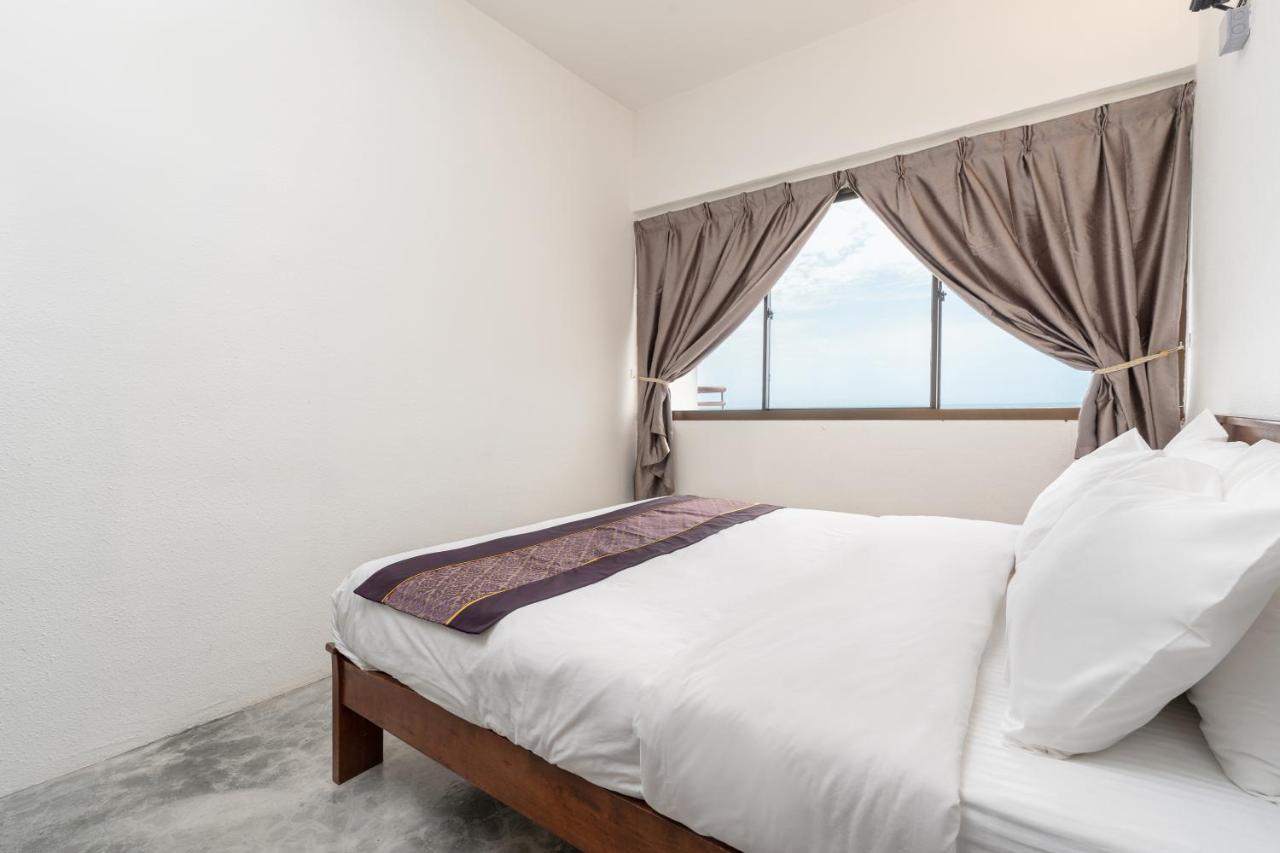 Pantai Seaview Resort Batu Ferringhi 1801 - 3 Rooms Exterior foto